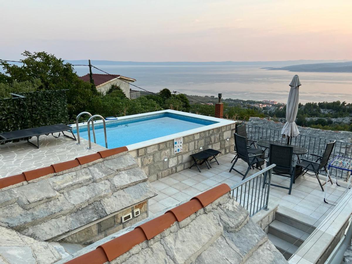 Villa Kristina - Ferienhaus Baška Voda - Topići, Private Outdoor Swimmingpool, WiFi Exterior foto